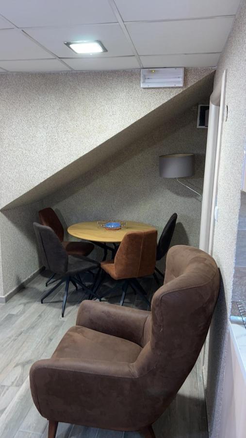 Ribnica Apartment พอดโกริกา ภายนอก รูปภาพ